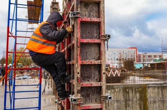 🏗Строим в микрорайоне Заречье в Ногинске большую и современную поликлинику на 500 посещений в смену